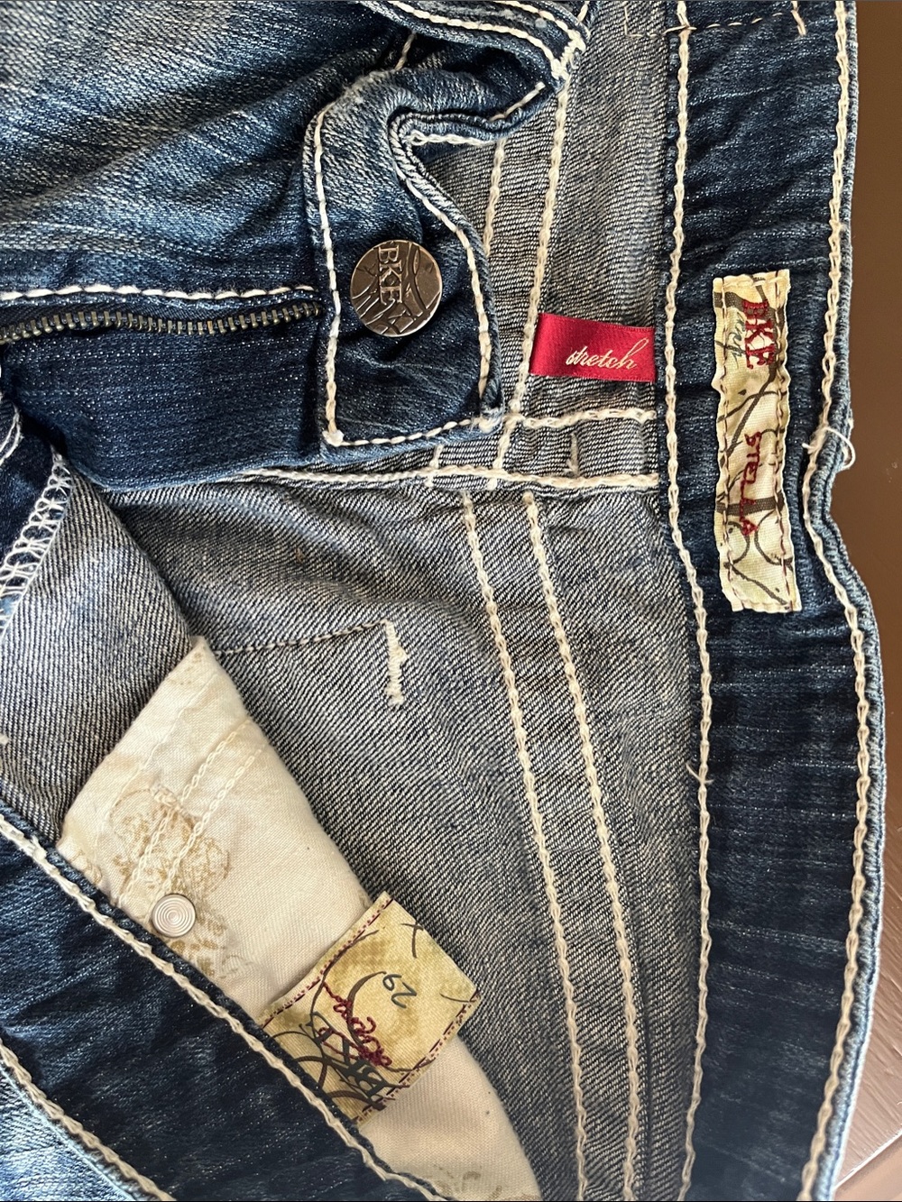 BKE Women's Blue Distressed Denim Shorts - Picture 2 of 6